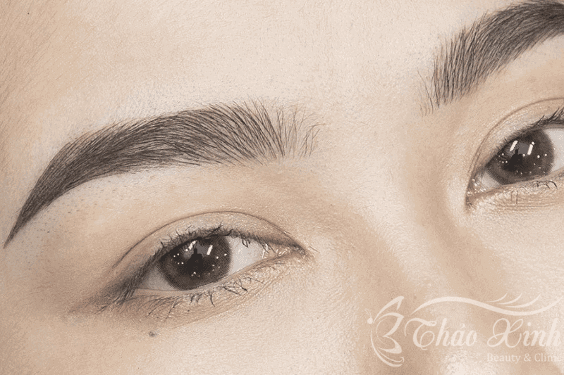 Chân mày điêu khắc sau 1 tuần và những điều bạn cần biết 9 Chân mày điêu khắc sau 1 tuần