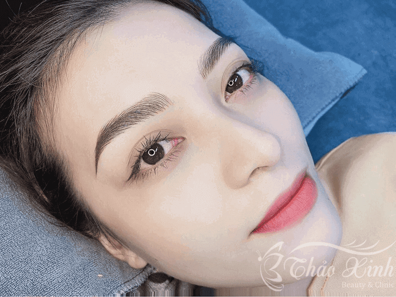 Chân mày điêu khắc sau 1 tuần và những điều bạn cần biết 11 Chân mày điêu khắc sau 1 tuần