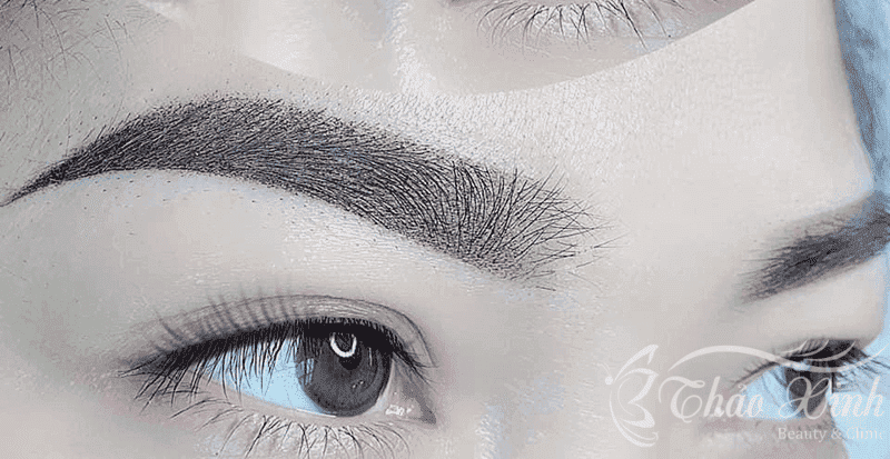 Điêu khắc chân mày