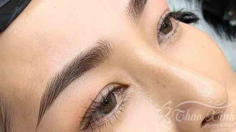 Điêu khắc chân mày 8D