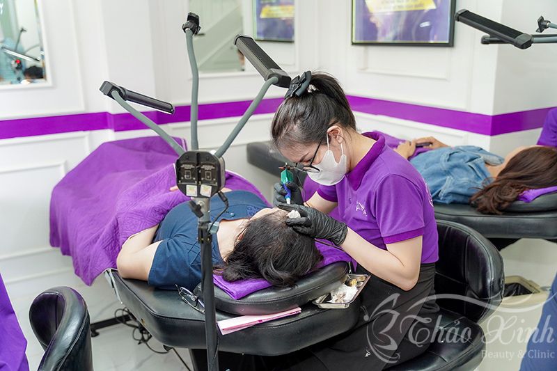 Điêu khắc chân mày 9D