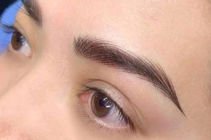 Điêu khắc chân mày bao lâu thì dặm lại