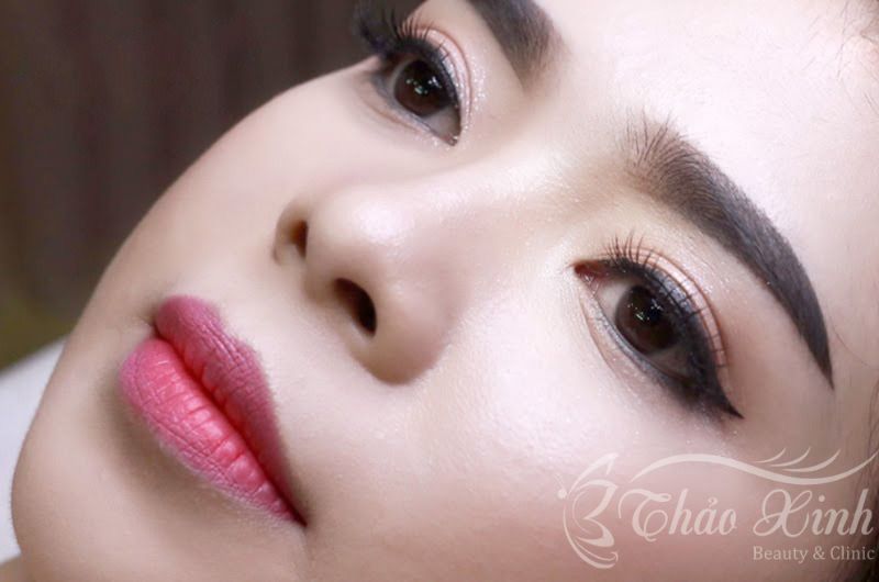 Phun chân mày