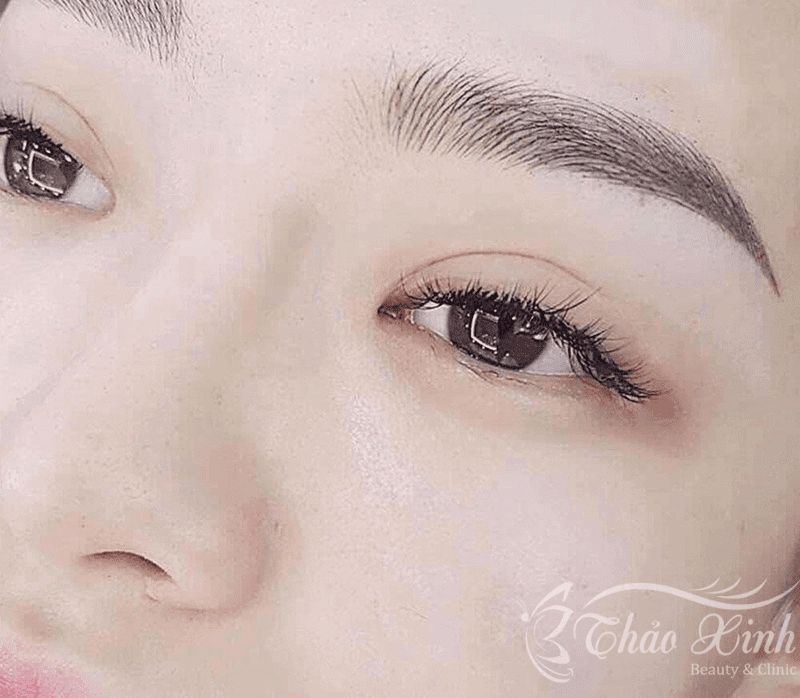Thêu chân mày làm mới diện mạo chỉ trong 60 phút 10 Thêu chân mày