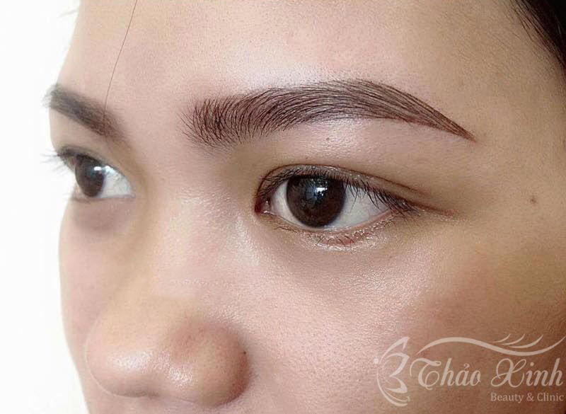 Thêu chân mày làm mới diện mạo chỉ trong 60 phút 17 Thêu chân mày