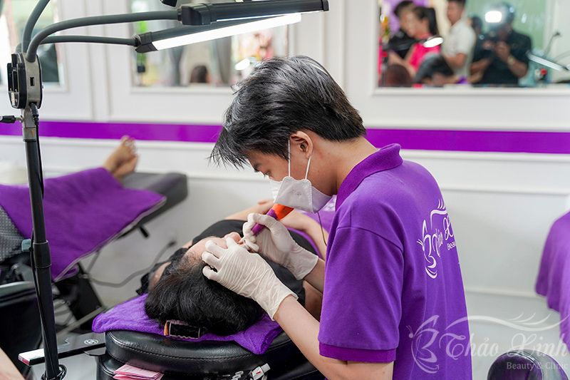 lông mày chữ nhất